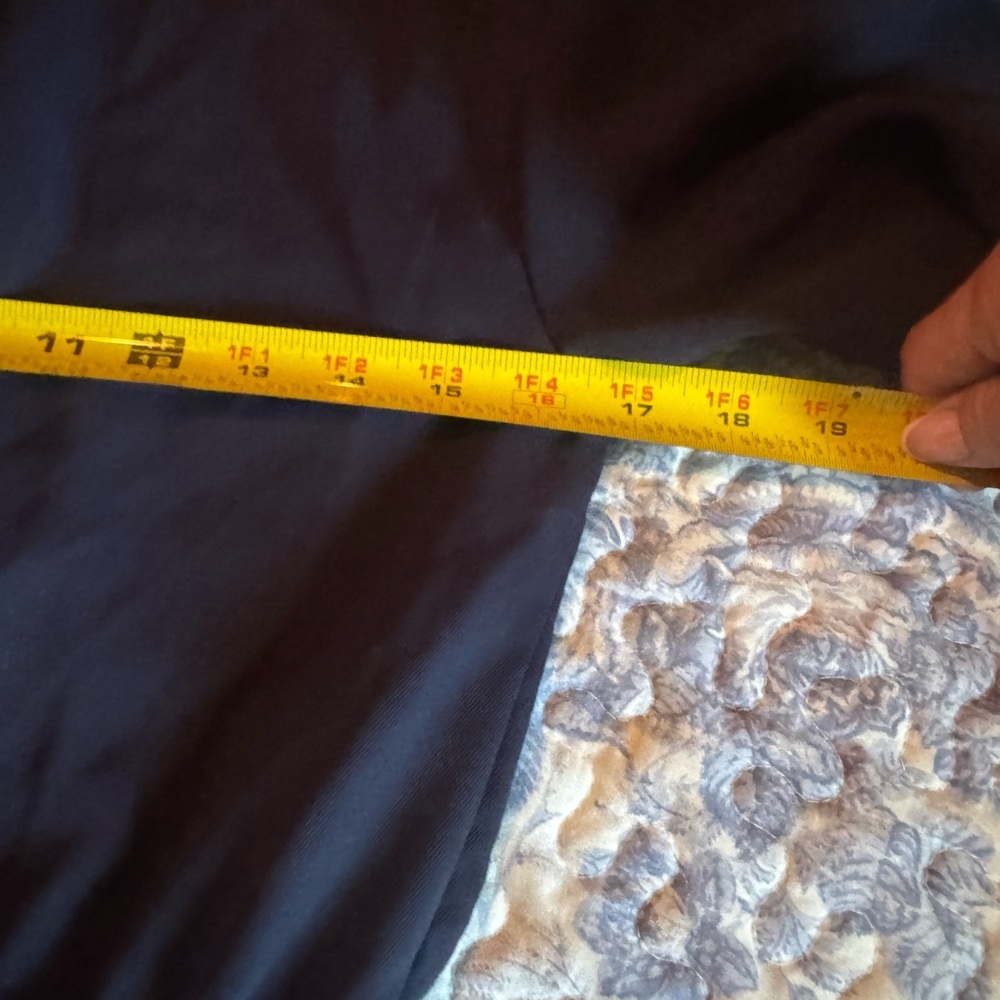 Classic navy Jumpsuit with belt and pockets - Picture 3 of 8